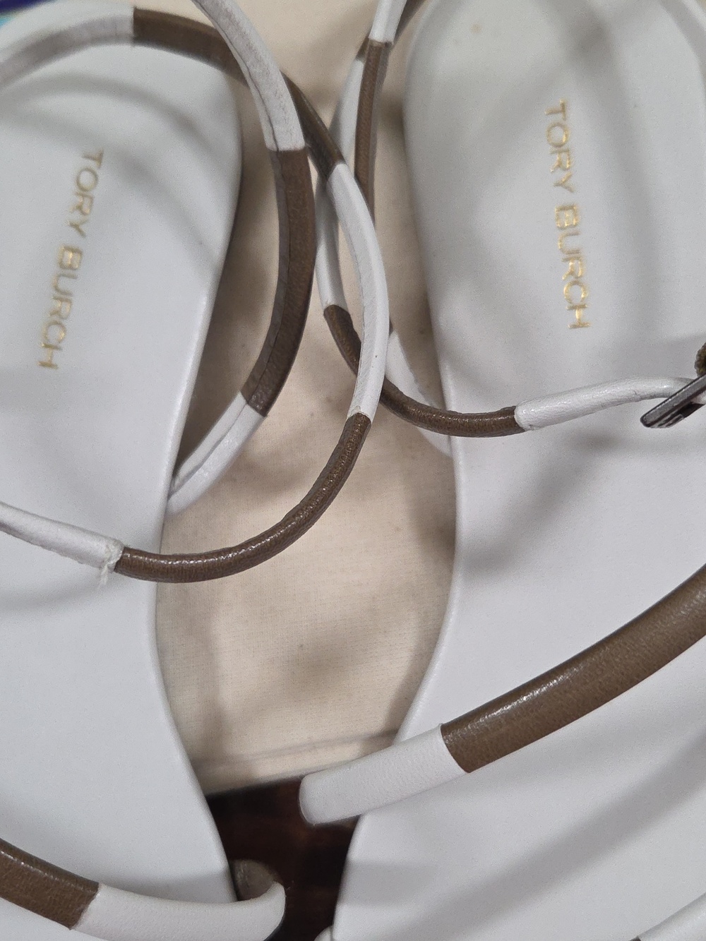 Tory Burch Brand New Never Worn White and Taupe Multi-Strap Flat Sandals 7M - Picture 4 of 9
